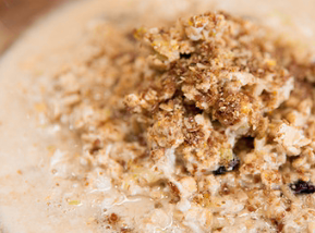 Selbstgemachtes Bircher Müsli